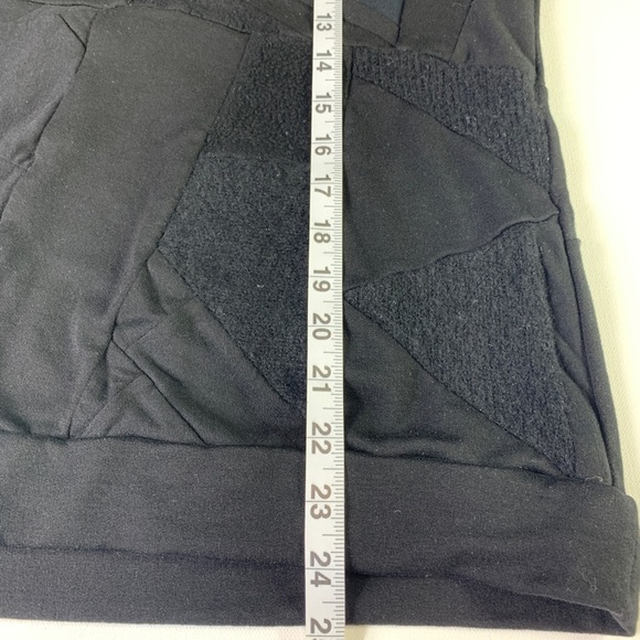 Zero Waste Daniel Black All Over Re-Roll Long Sleeve Sweater XS Unisex - Picture 8 of 9